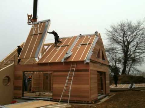 La pose de toiture de maison en bois étape par étape